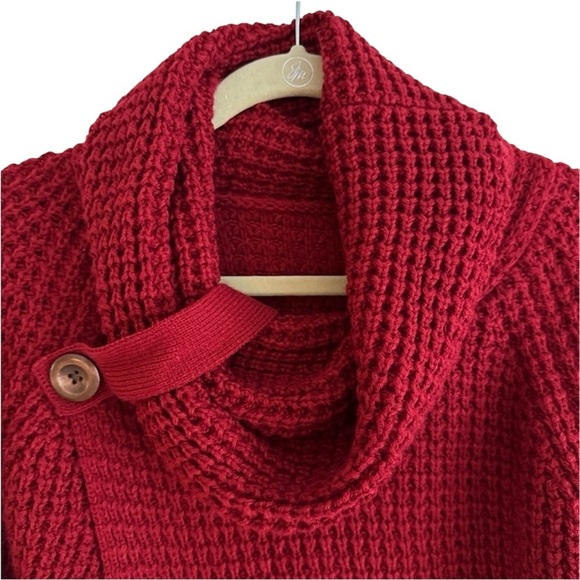 New Asymmetrical Button Cowl Neck Chunky Knit Red Sweater Soft Cozy Casual Small - Picture 4 of 9